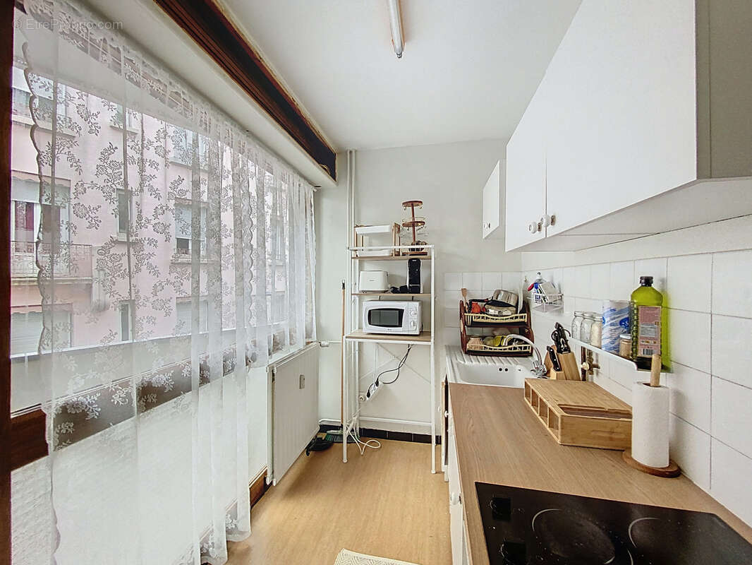 Appartement à SAINT-ETIENNE