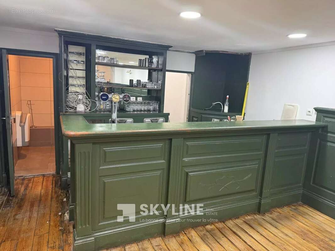 Commerce à MARSEILLE-1E