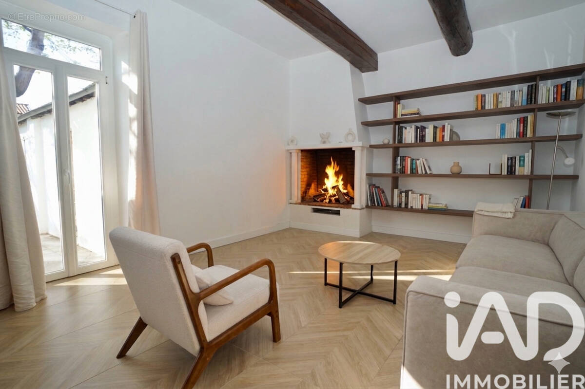 Photo 1 - Maison à NIMES