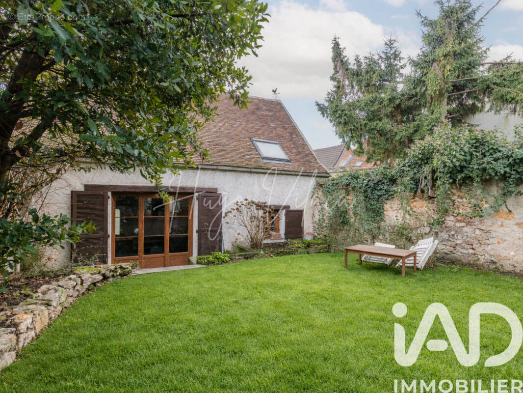 Photo 1 - Maison à VILLENEUVE-LE-ROI