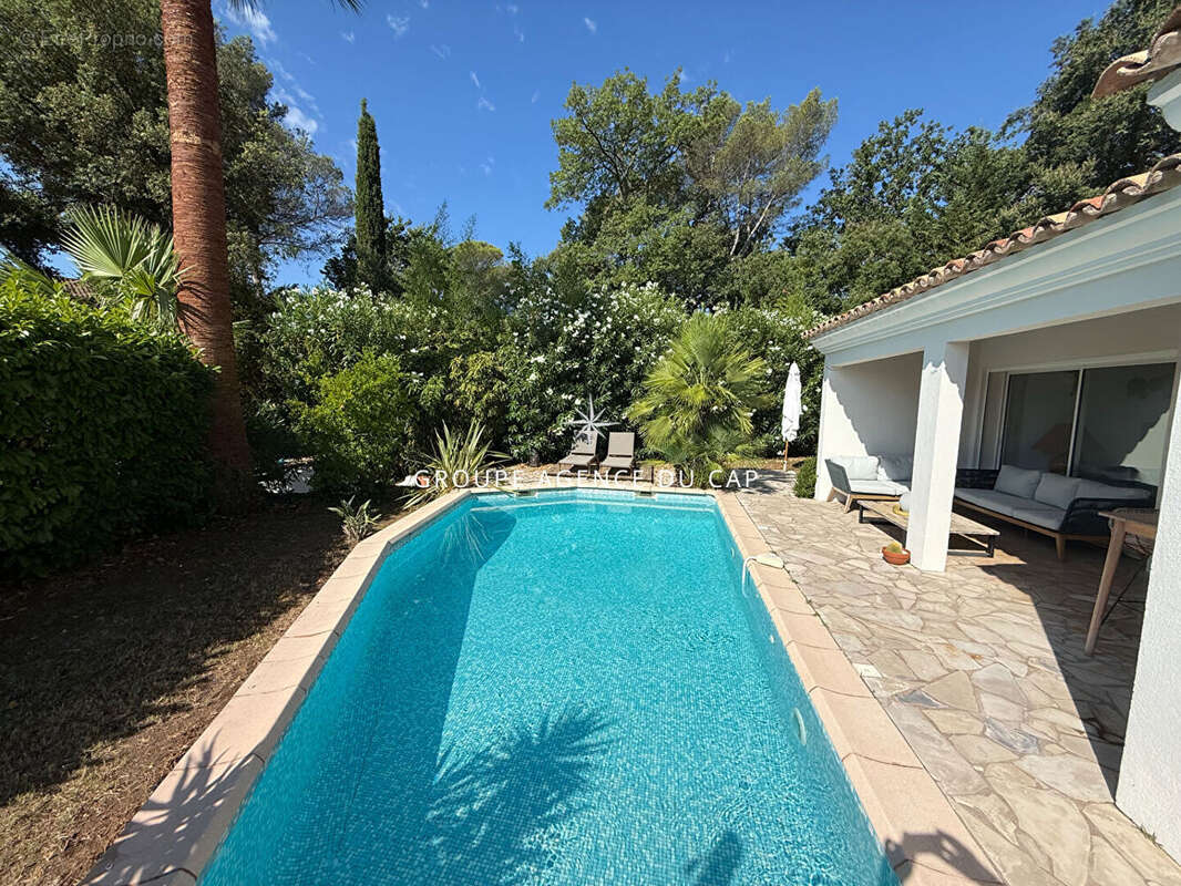 Maison à SAINT-RAPHAEL