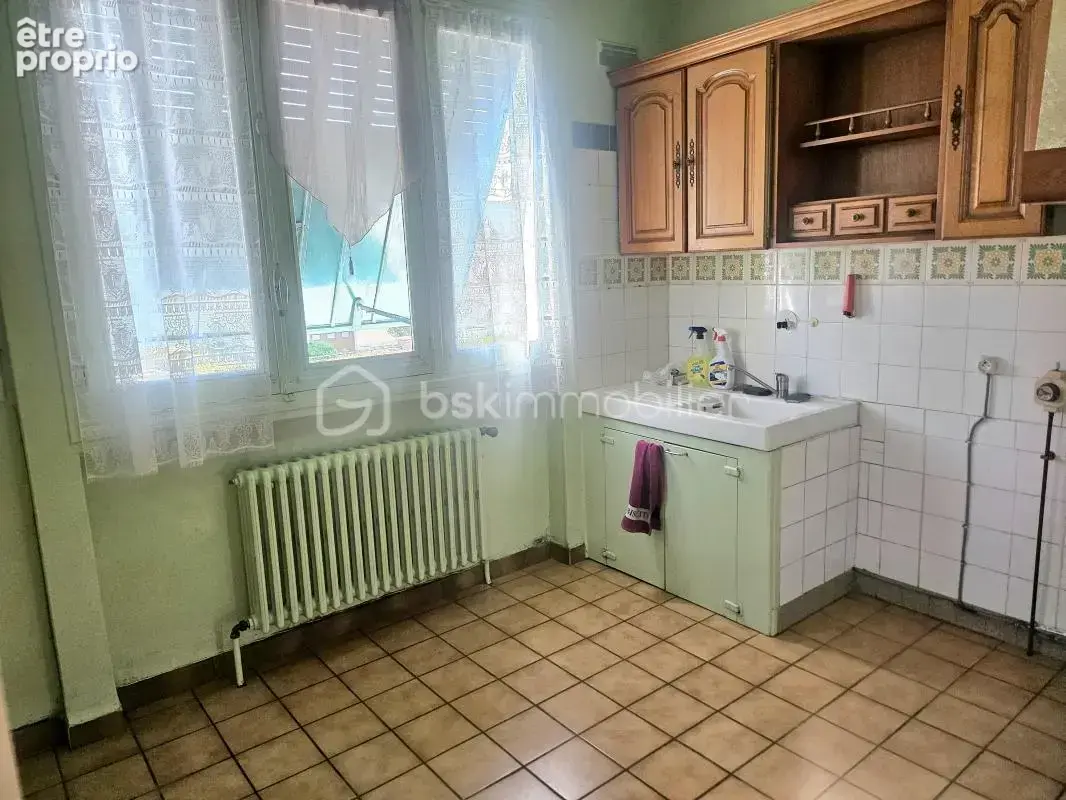 Maison 77 m² avec sous-sol total sur terrain de 1 330 m² — Breteuil (Proche centre) - photo 9