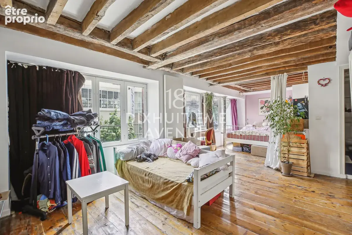 Angle Clignancourt / Poulet - Duplex 89m² Carrez, 111 m² au sol - photo 9