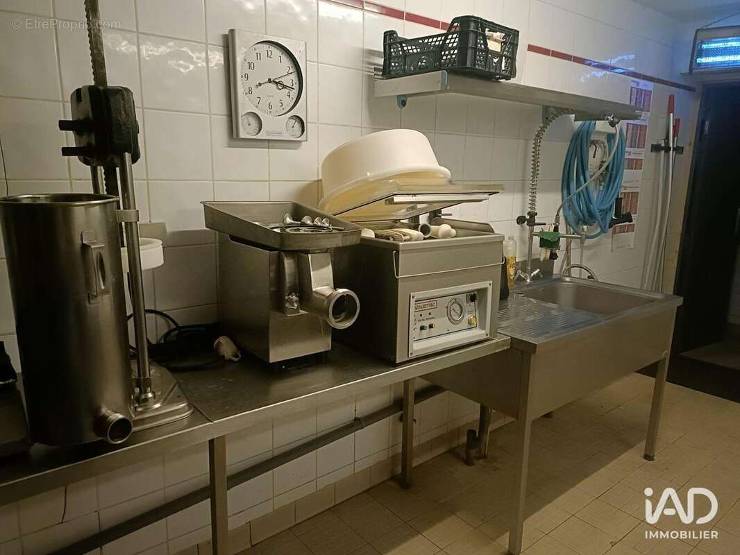 Photo 5 - Commerce à VILLEDOMER