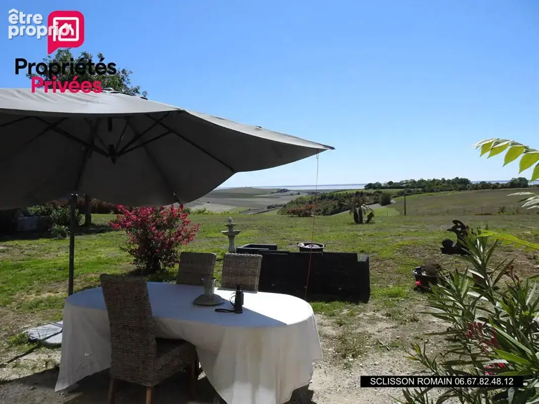 Grande maison familiale a la campagne avec dependances vue estuaire - photo 12