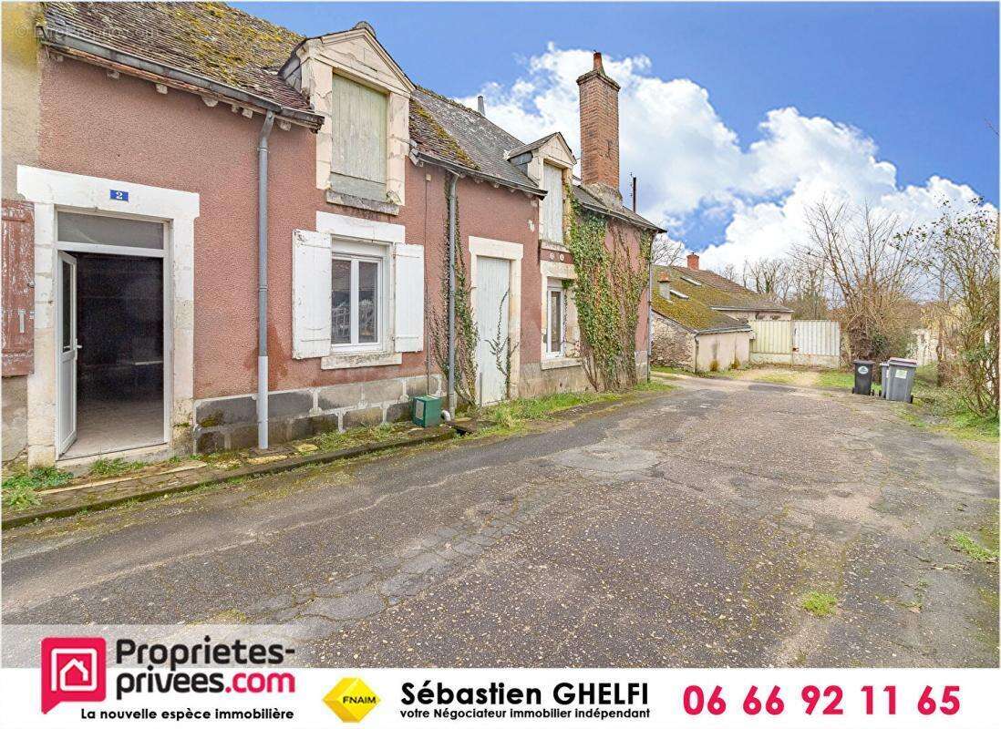 Maison à CONTRES