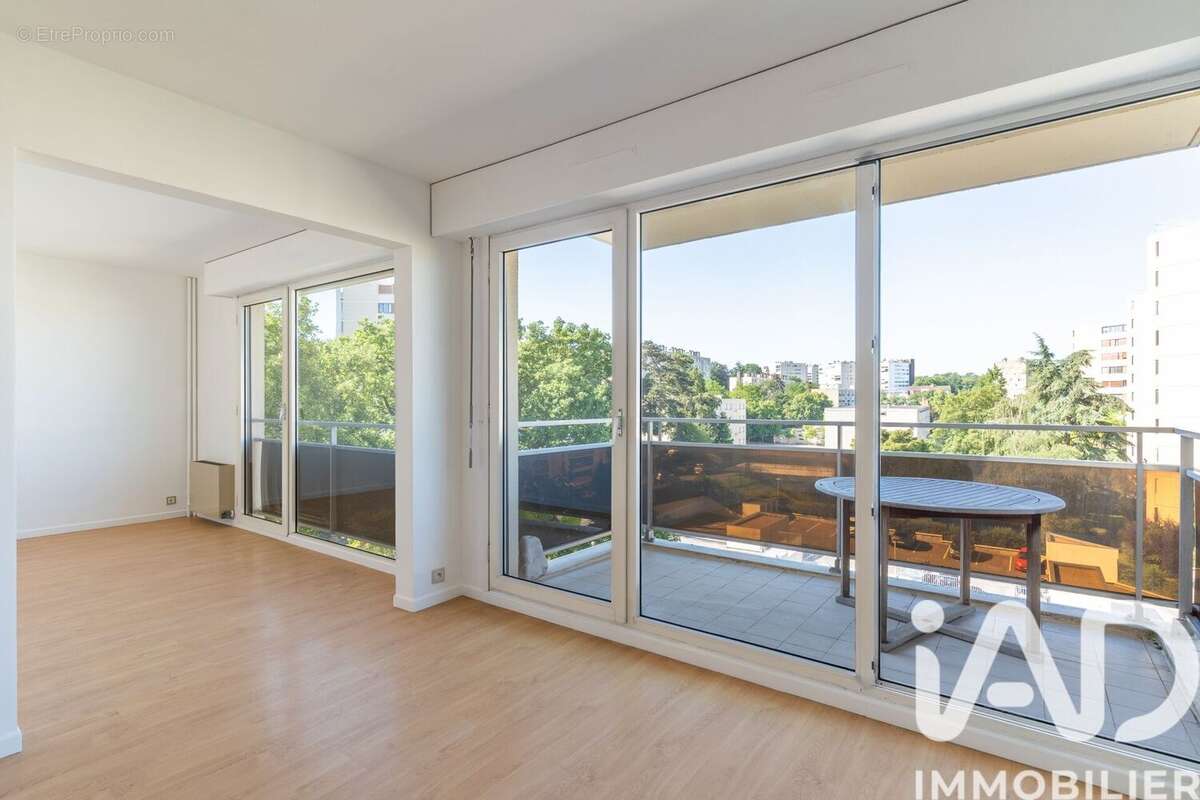 Photo 3 - Appartement à POISSY