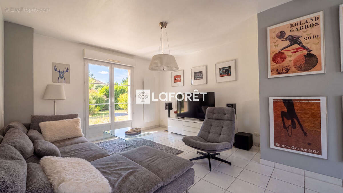 Maison Larcay 6 pièce(s) 130 m2 - photo 4