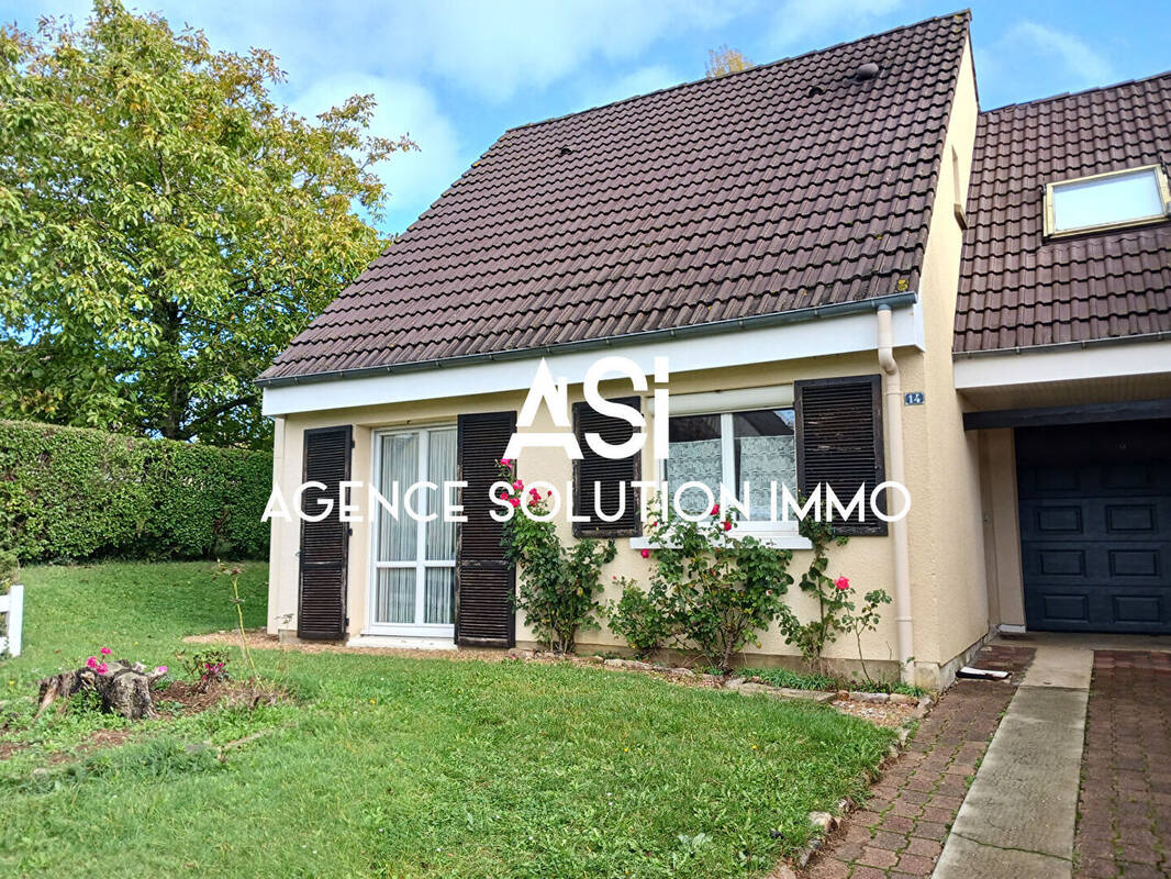 Maison à CONDE-SUR-SARTHE