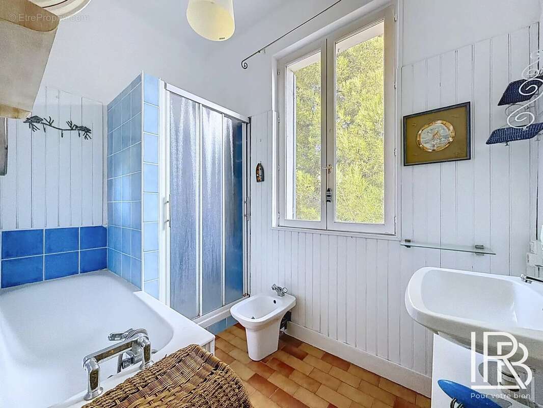 Maison à MARSEILLE-7E