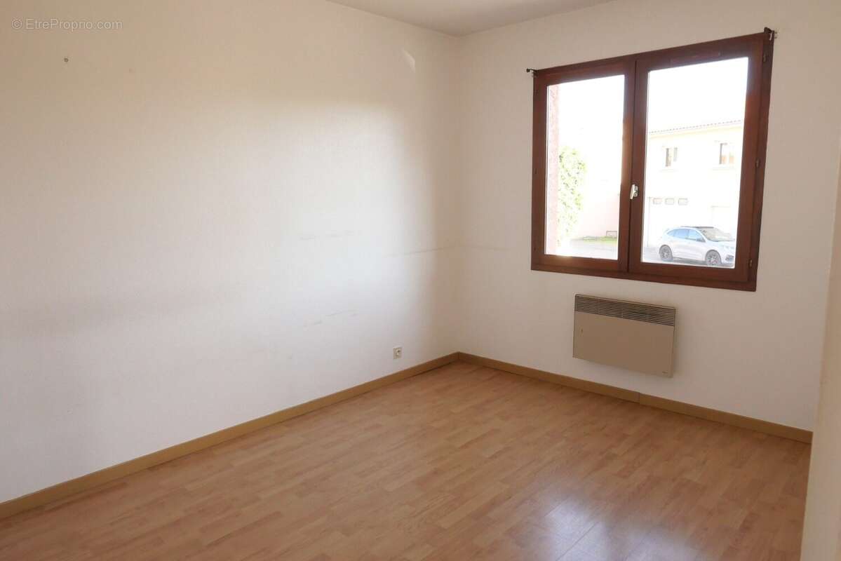 Appartement à VAUGNERAY