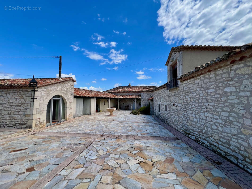 Maison à TOURNON-D'AGENAIS