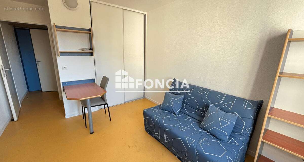 Appartement à FONTAINE