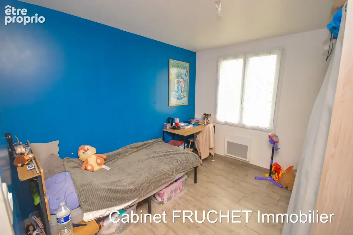 SAINT-PROUANT - Maison de plain-pied - 3 chambres - photo 7
