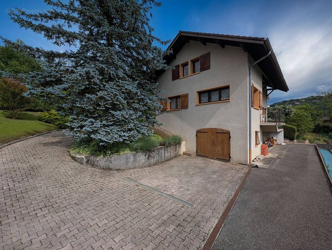 Maison à AIX-LES-BAINS