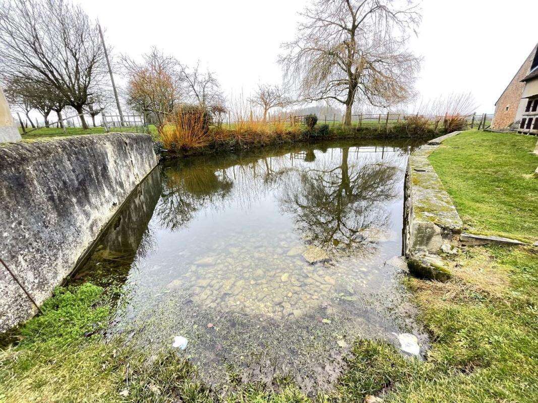 Maison à BELLOU-LE-TRICHARD