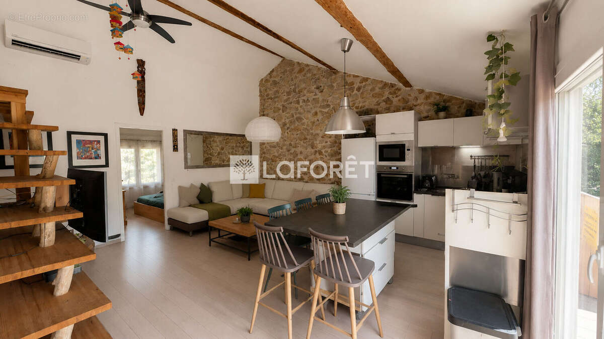 LOFT 3 Pièces - 56 M² - Secteur MARQUEROSE - photo 2