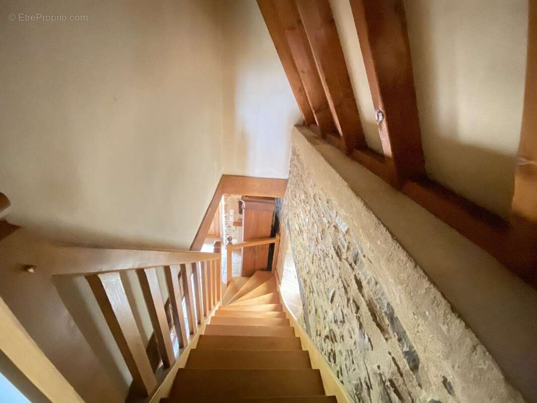 Demeure de Prestige en Pierre : Alliance du Charme d'Autrefois et du Confort Moderne - photo 14