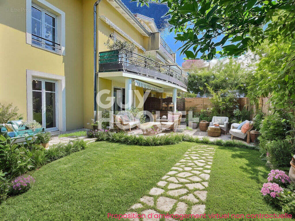 Appartement à CRAPONNE