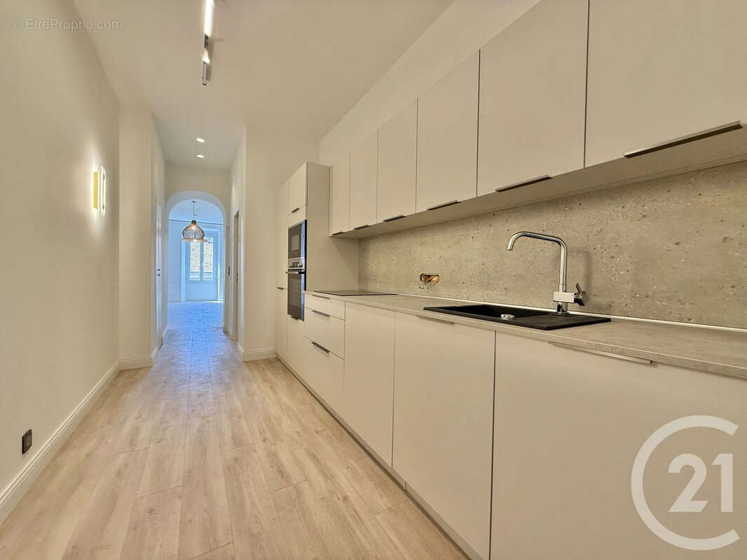 Appartement à NICE