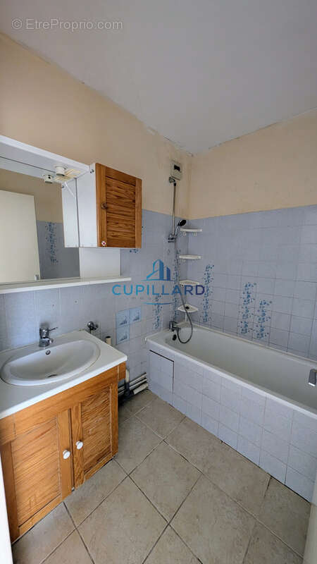 T3 avec ascenseur et balcon dpe c - photo 4
