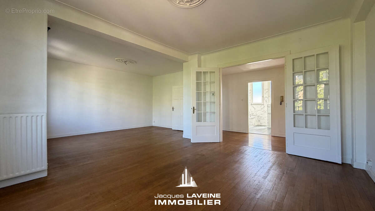Appartement à LONGEVILLE-LES-METZ