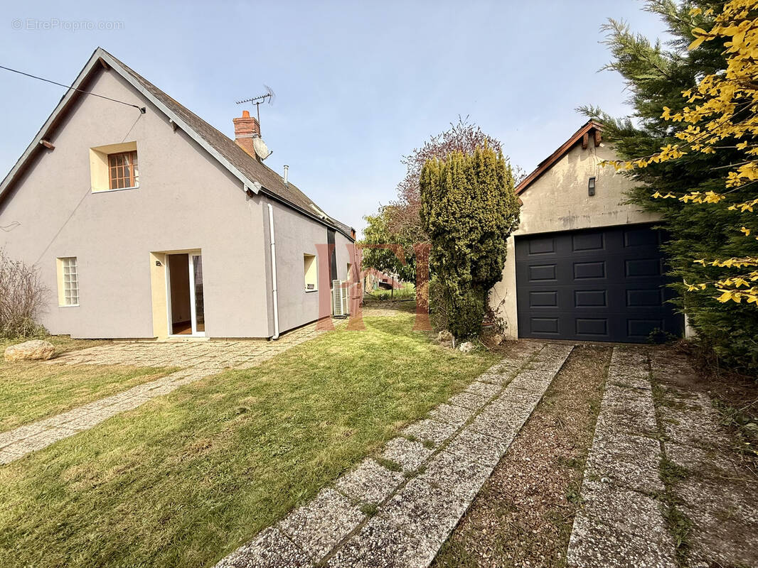 Maison à CHATEAUDUN
