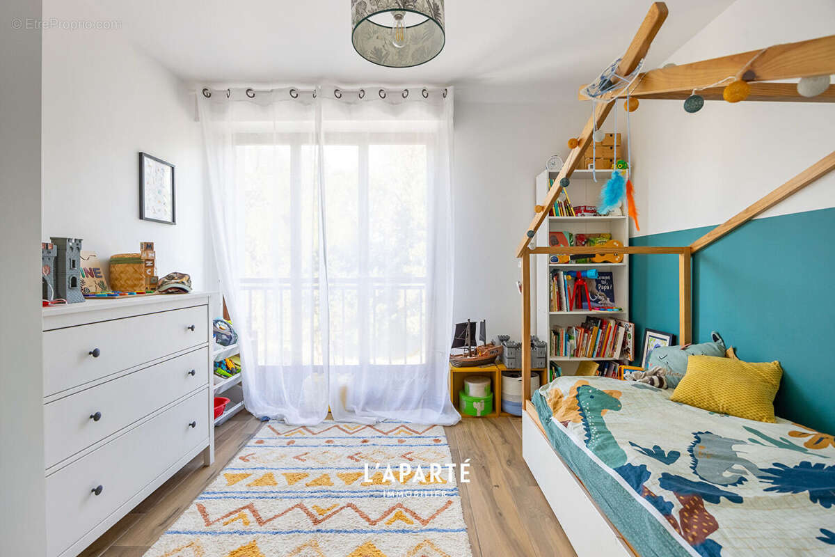 Appartement à MARSEILLE-13E