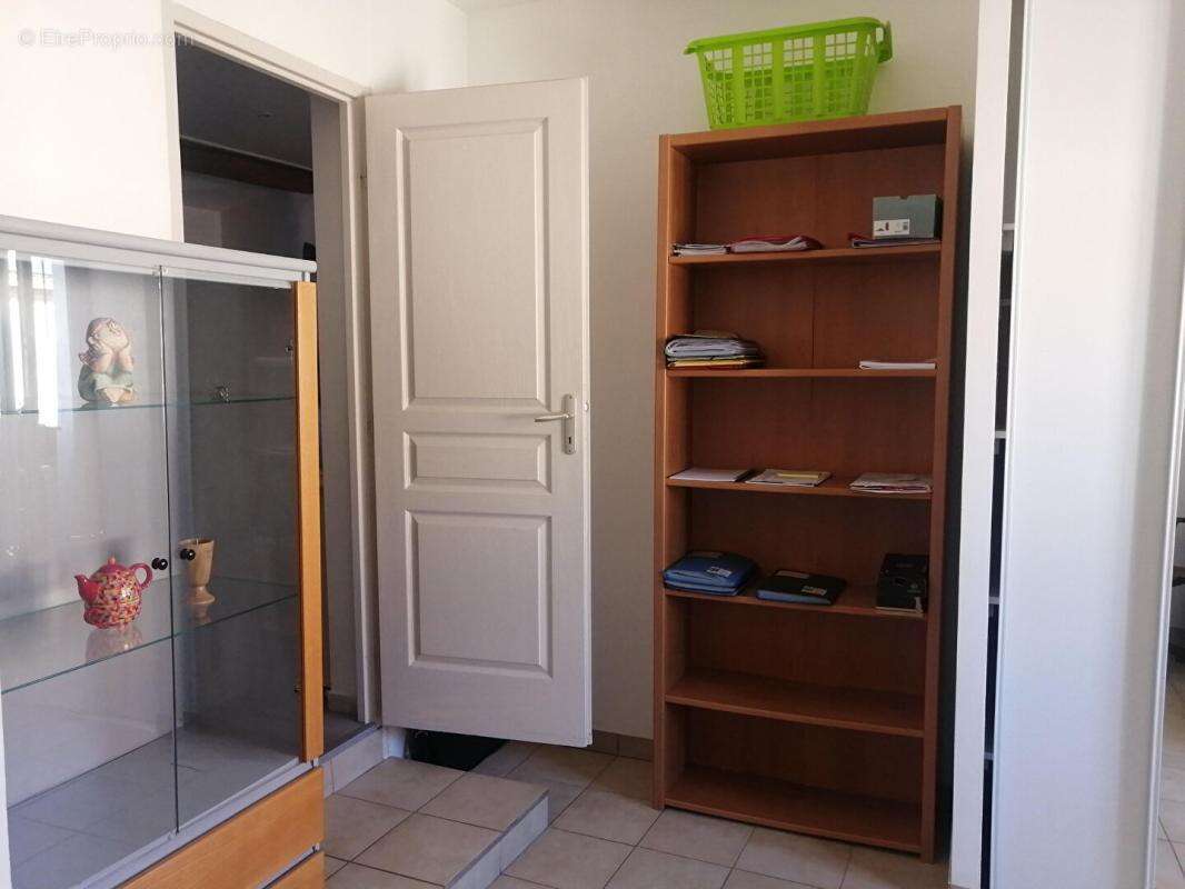 Appartement à MEZE