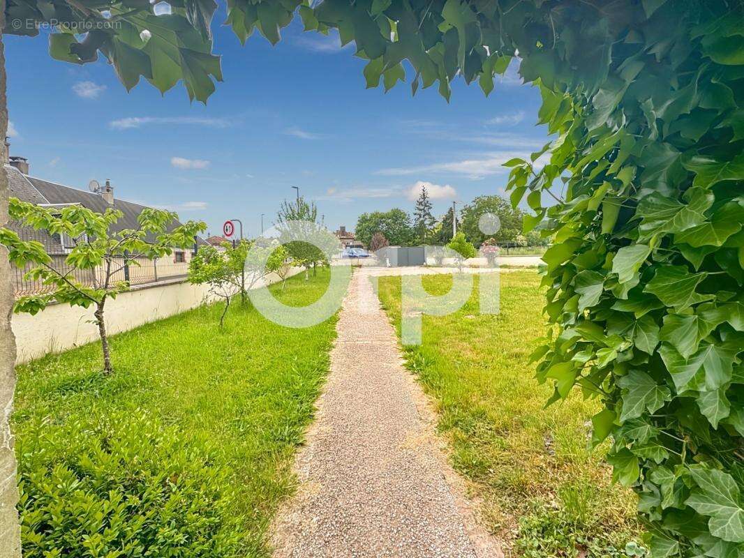 Maison à MARCILLY-SUR-EURE