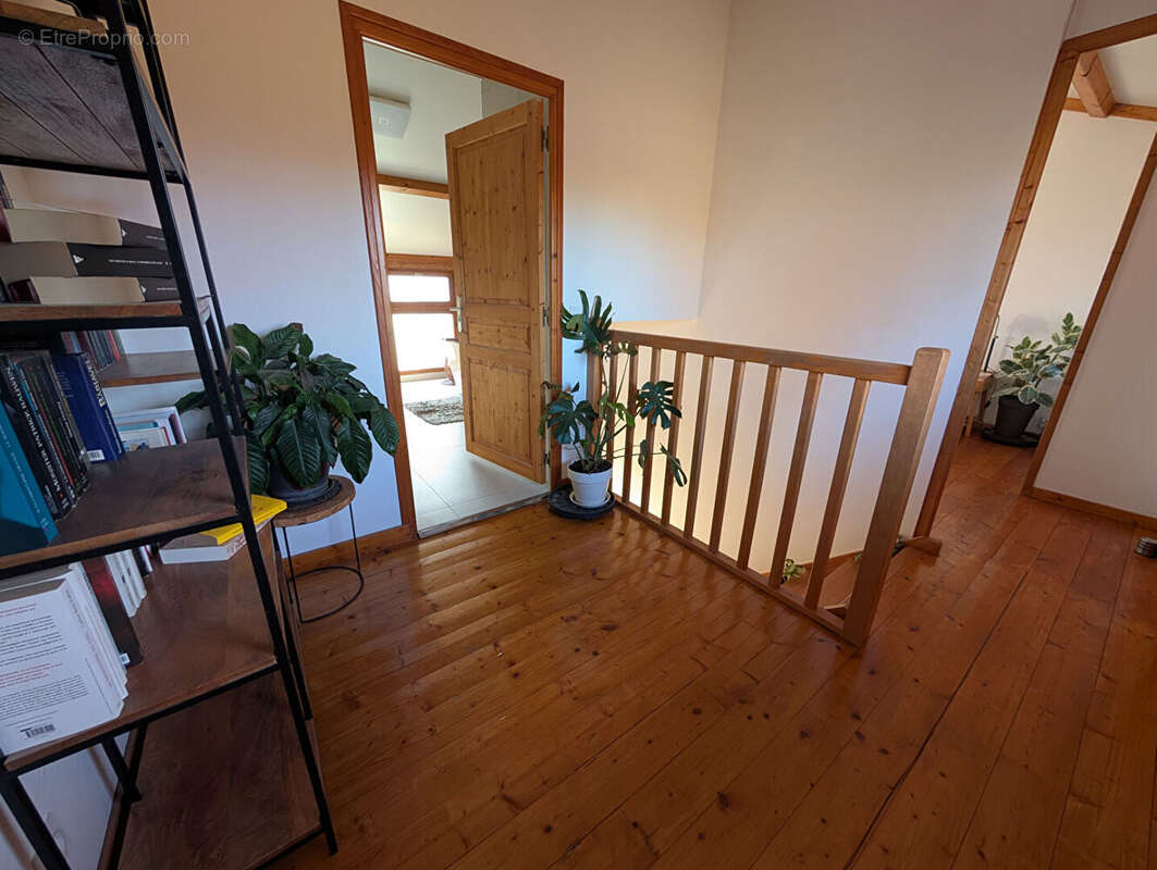 Maison à BOURGOIN-JALLIEU