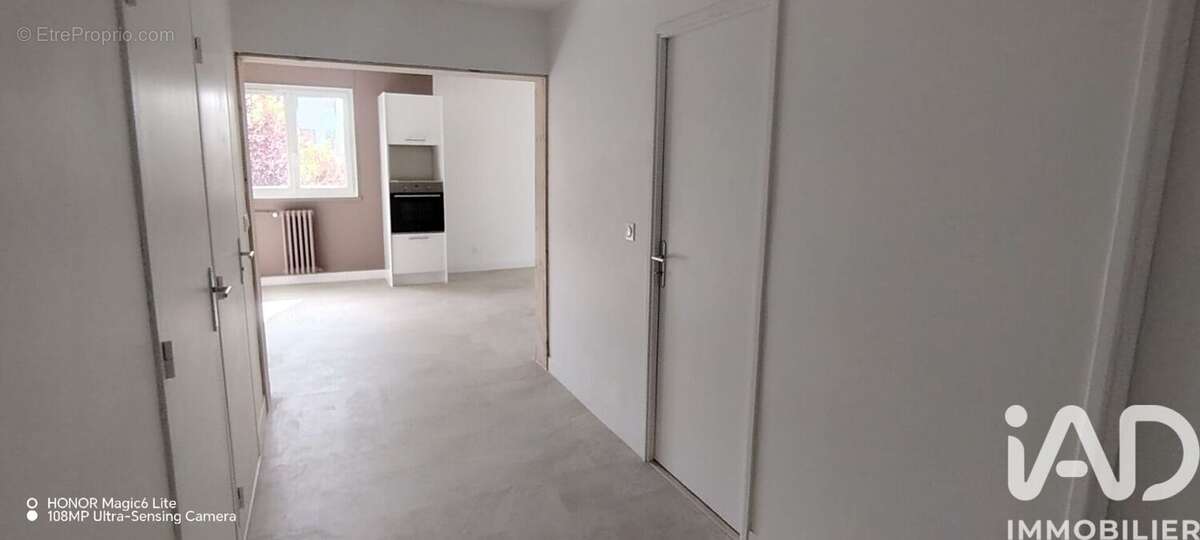 Appartement 62 m² à Tours  - photo 5