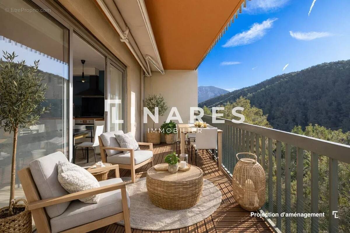 Appartement à MARSEILLE-9E