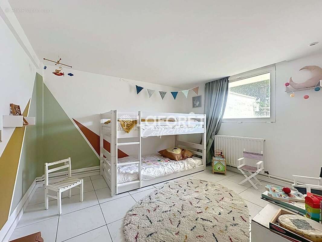 Maison Stella 9 pièce(s) 175 m2 - photo 11