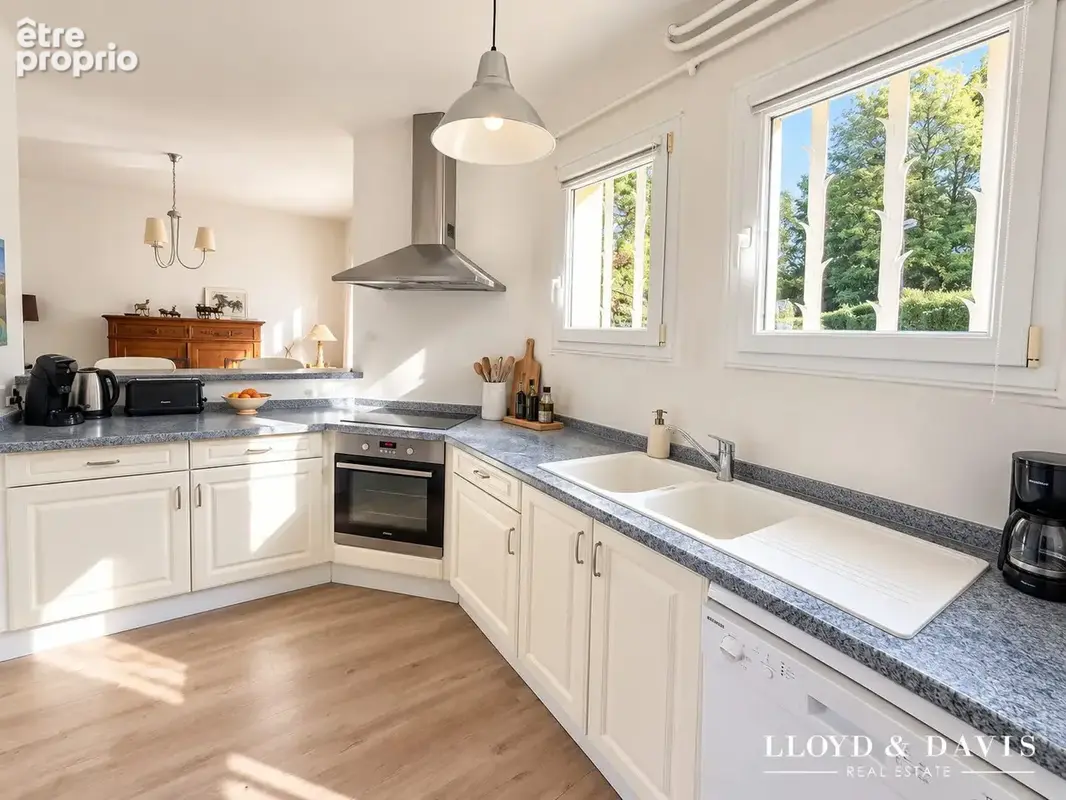 Maison 5 pièces 122 m² à vendre à Verneuil-En-Halatte (60550) - photo 6