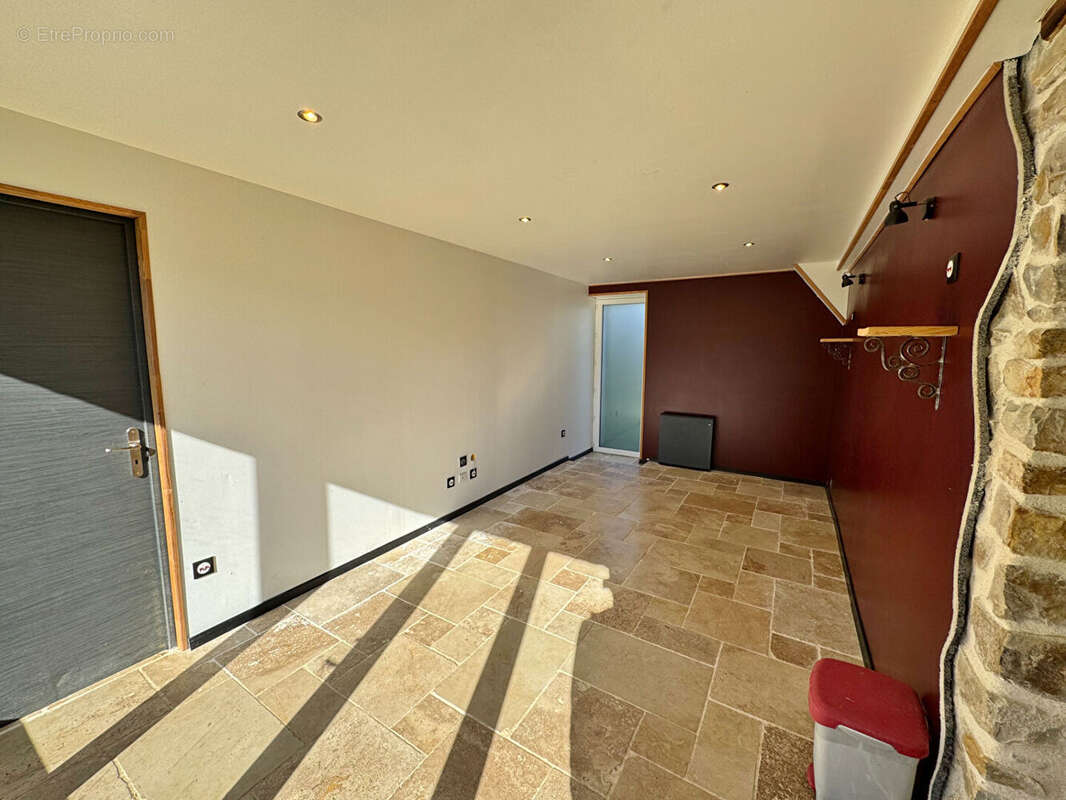 Maison à BRICQUEBEC