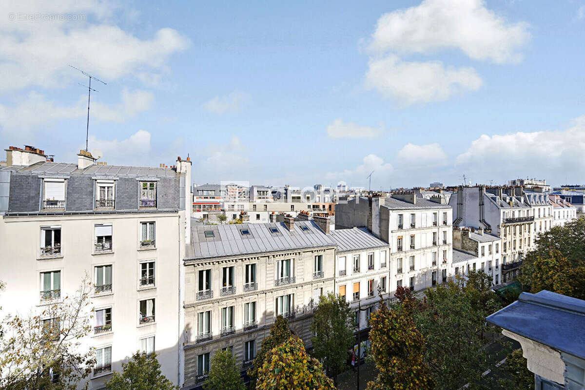 Appartement à PARIS-18E