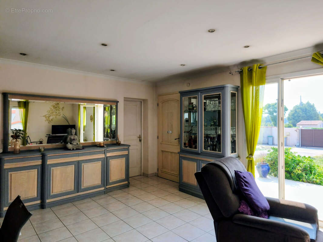 A vendre ! villa 4 faces grand terrain st laurent de la salanque - photo 4