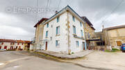 Maison à JUJURIEUX