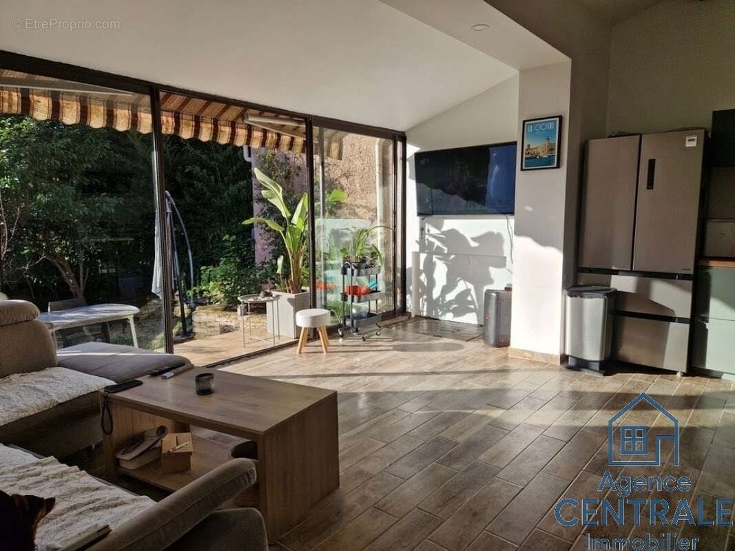 Maison 77 m² à La Ciotat  - photo 3