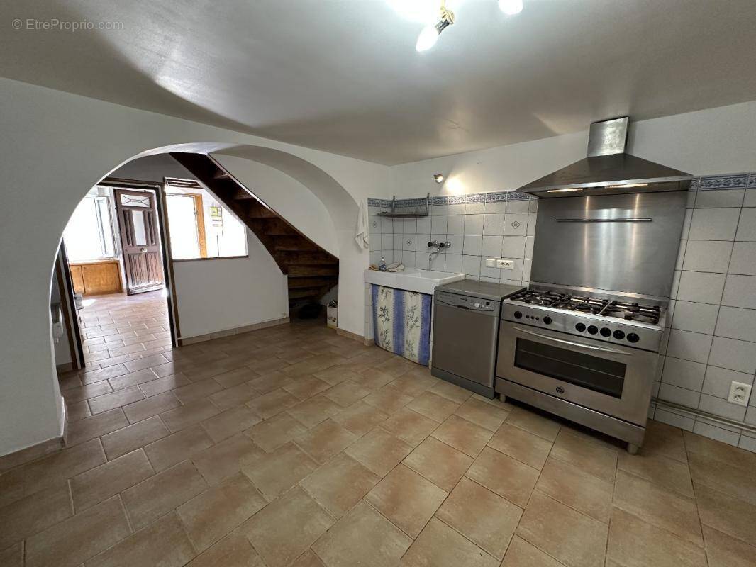 Maison à CAUNES-MINERVOIS