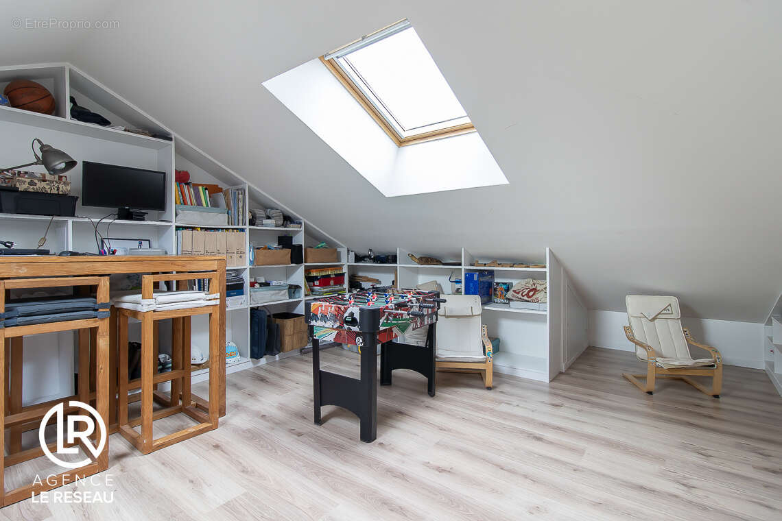 Maison à LOUVECIENNES