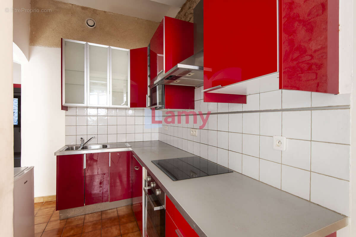 Appartement à LANCON-PROVENCE