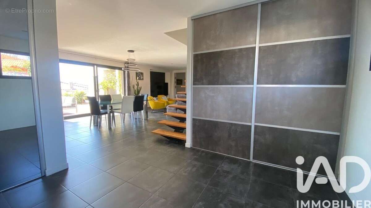 Photo 3 - Maison à MONTELIMAR