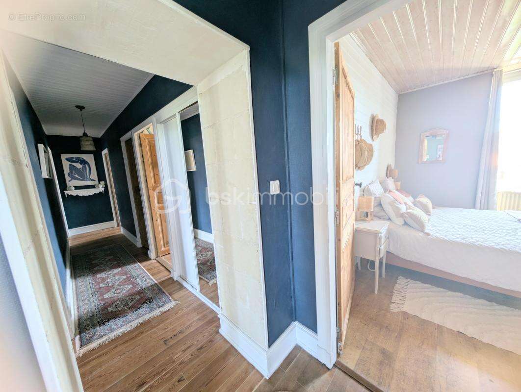 Maison à SAINT-JULIEN-DE-CONCELLES