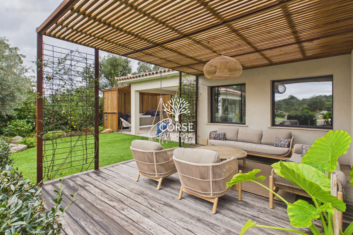 Maison à PORTO-VECCHIO