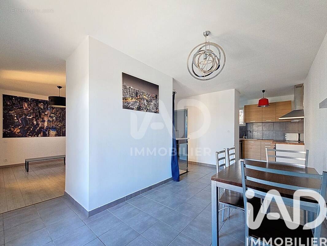 Photo 1 - Appartement à SAINT-ESTEVE