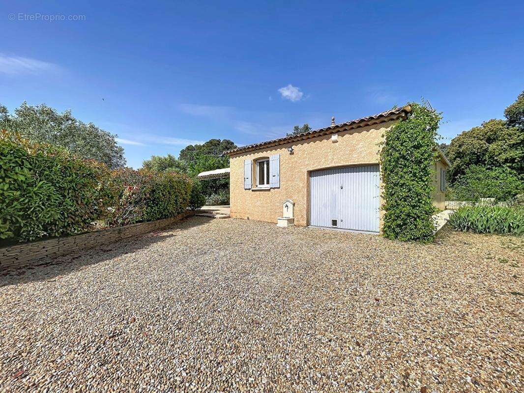 Maison à LE LUC