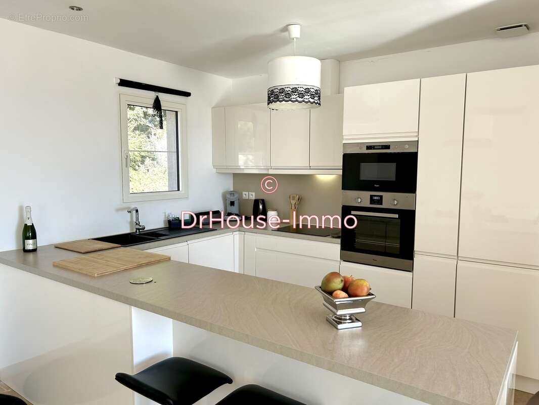 Maison à LE CANNET-DES-MAURES