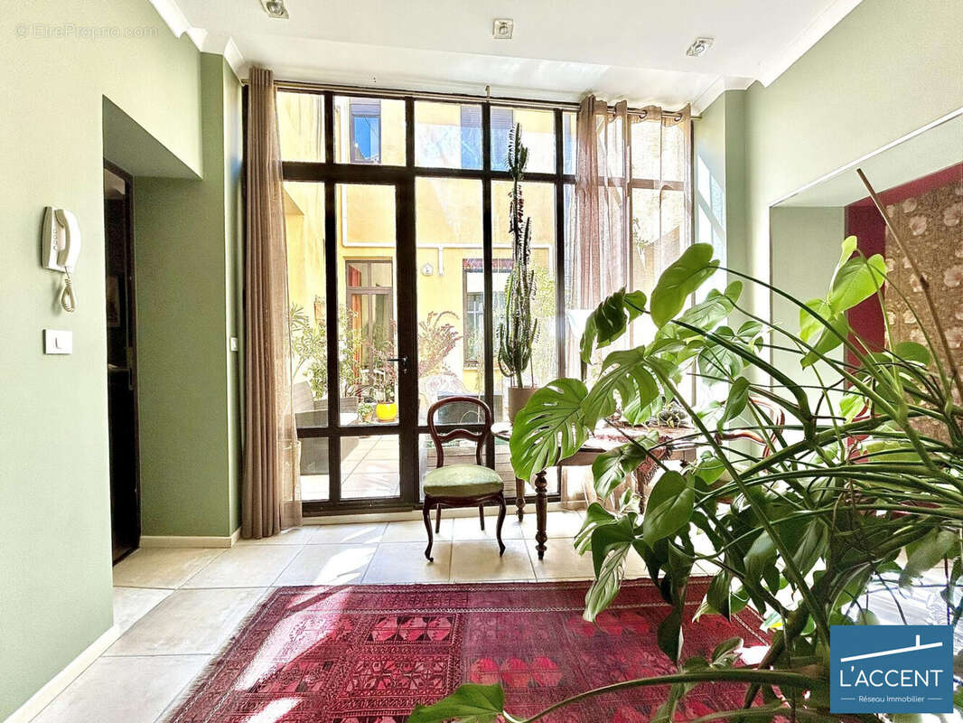Appartement à NIMES